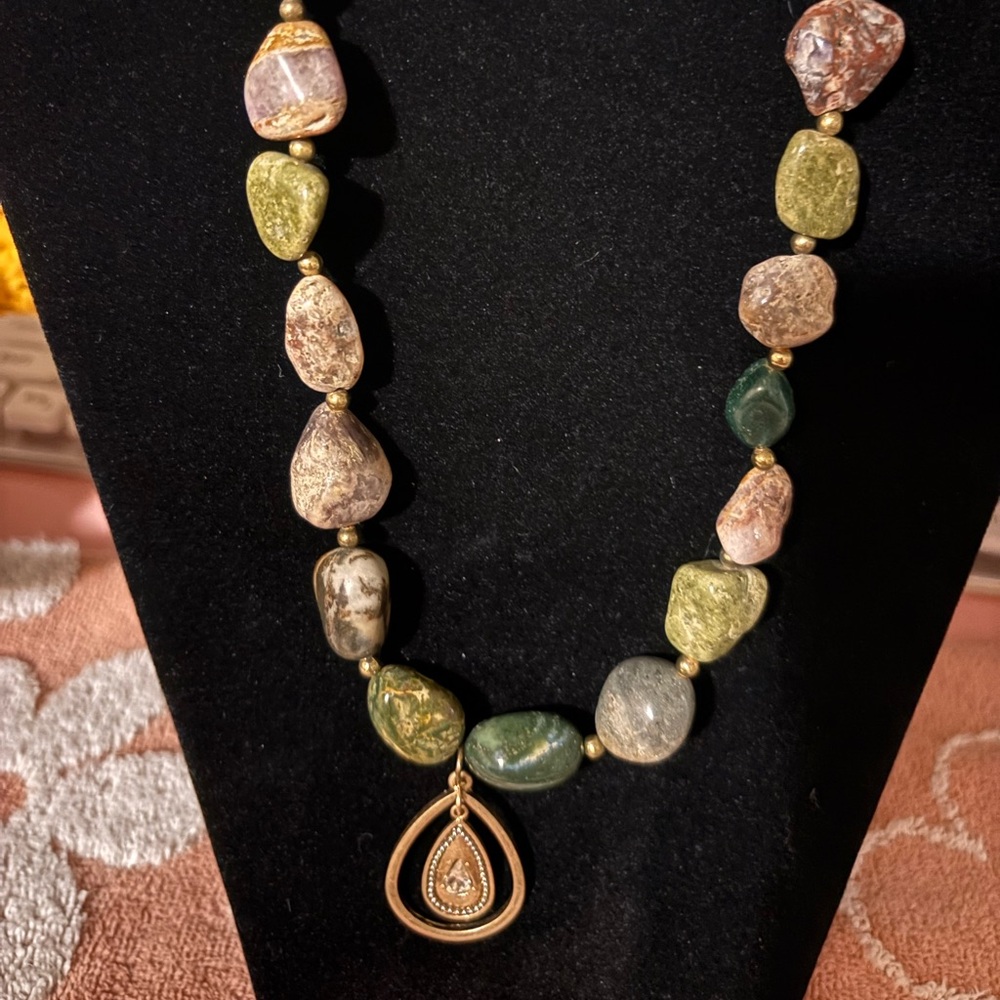 Elegant Multi-Stone Necklace with Gold Pendant